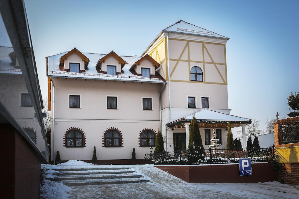 Hotel Madelaine Lwowek Slaski